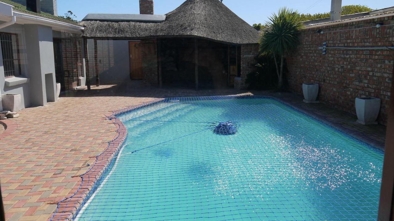 Apartemen 30 m² dengan 1 kamar tidur dan 1 kamar mandi pribadi di Teluk air biru Port Elizabeth Bagian luar foto